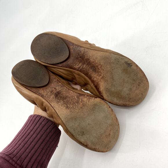 Tory Burch Tan Brown Scrunch Ballet Flats - Picture 4 of 6